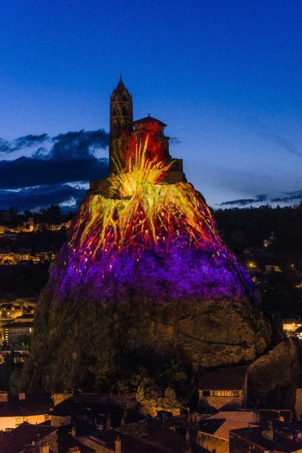 Studio - Baignoire - Pret De Vtt - Lave Linge Le Puy-en-Velay Buitenkant foto